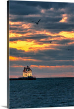 Load image into Gallery viewer, Lorain Harbor Lighthouse